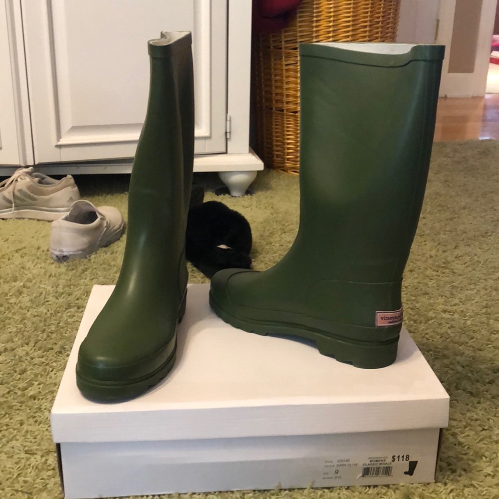 Vineyard Vines Boots